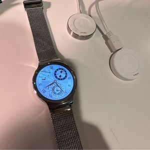 Huawei 42mm Stainless Steel Smart Watch with Stainless Steel Mesh Band